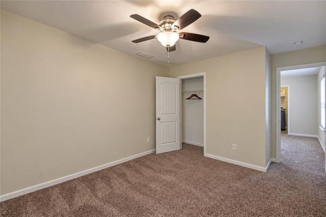 902 Whitfield Oak Road, Auburn, GA 30011