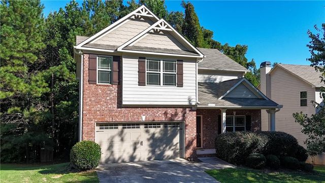 902 Whitfield Oak Road, Auburn, GA 30011