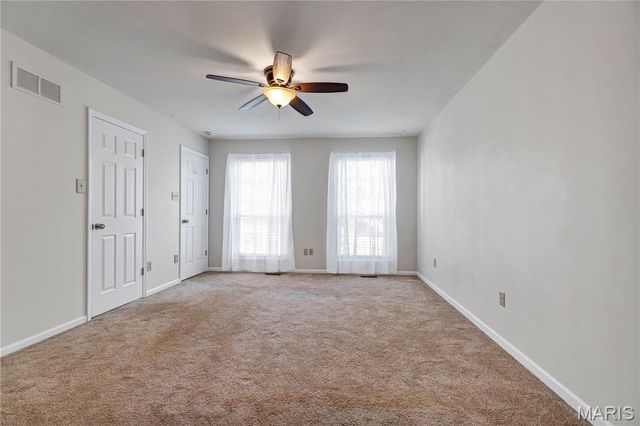 1827 Pheasant Run Drive, Maryland Heights, MO 63043