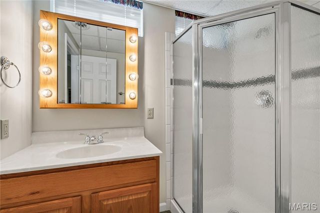 1827 Pheasant Run Drive, Maryland Heights, MO 63043