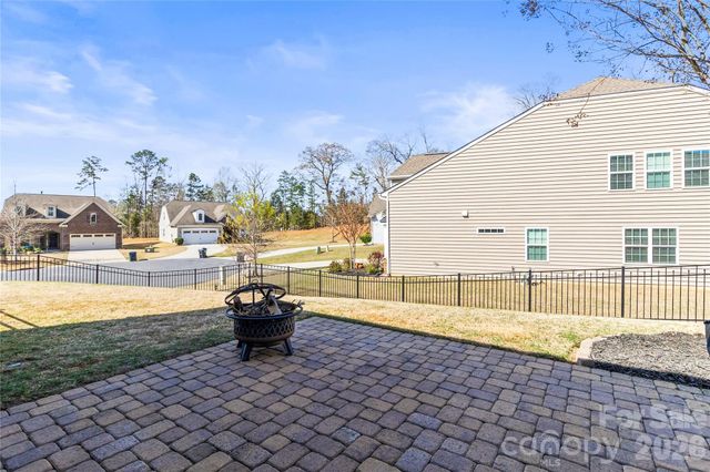 2003 Harvest Time Lane, Waxhaw, NC 28173