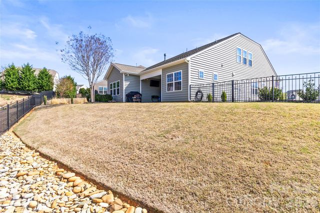 2003 Harvest Time Lane, Waxhaw, NC 28173