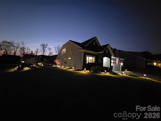 2003 Harvest Time Lane, Waxhaw, NC 28173