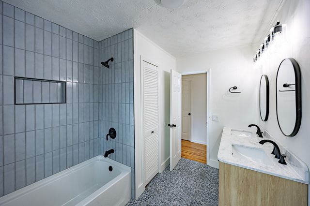 75 Dallas Dr, Mount Juliet, TN 37122