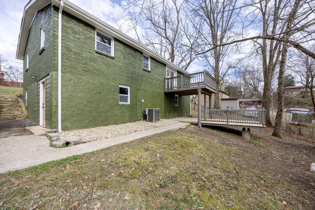 75 Dallas Dr, Mount Juliet, TN 37122