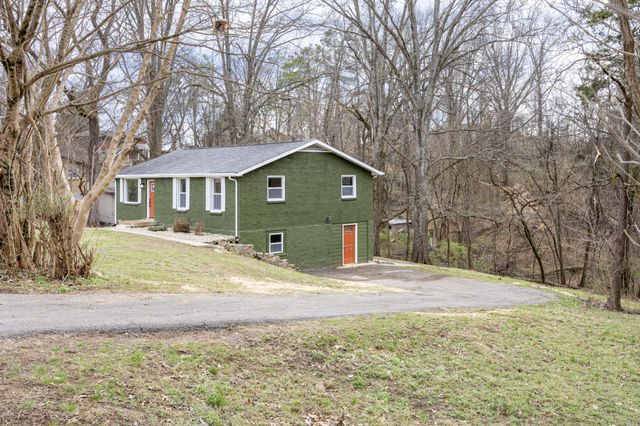 75 Dallas Dr, Mount Juliet, TN 37122