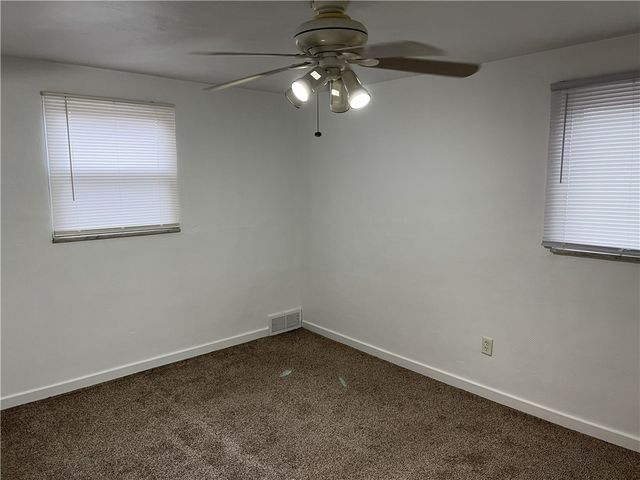 3912-3914 Meadowbrook Blvd., Brentwood, PA 15227