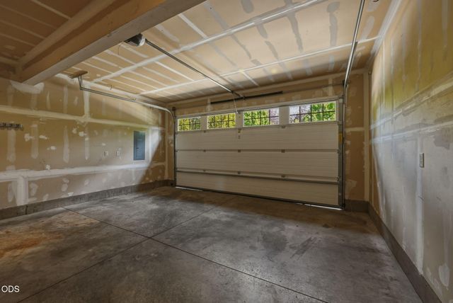 19622 Harvard Place, Bend, OR 97702