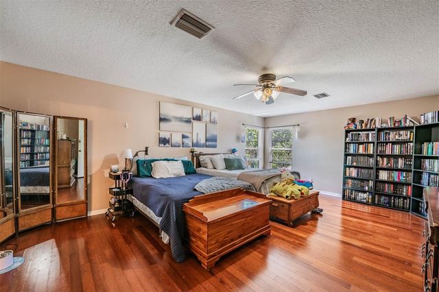 10945 SUBTLE TRAIL DRIVE, Riverview, FL 33569