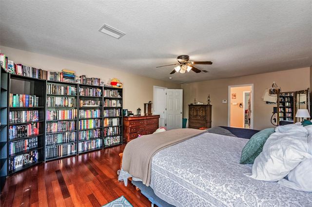 10945 SUBTLE TRAIL DRIVE, Riverview, FL 33569