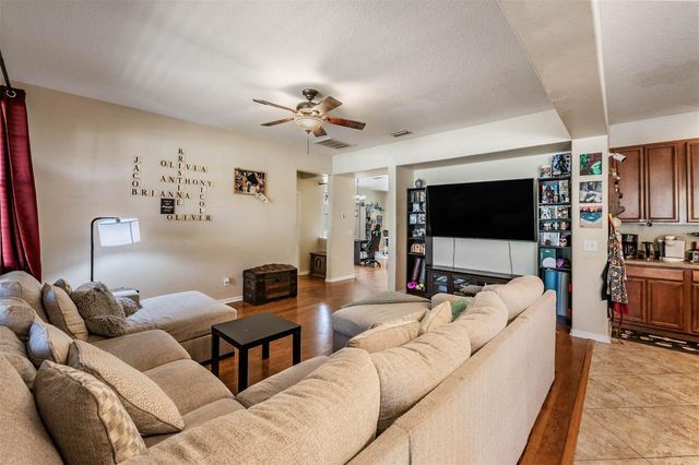 10945 SUBTLE TRAIL DRIVE, Riverview, FL 33569