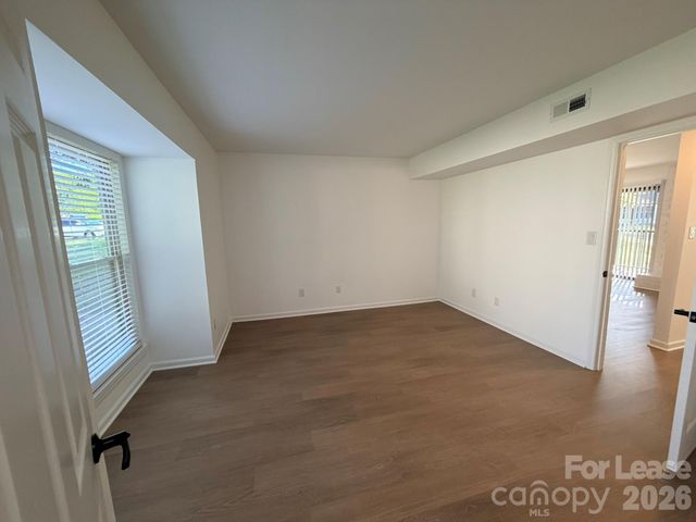11048 Cedar View Road, Charlotte, NC 28226