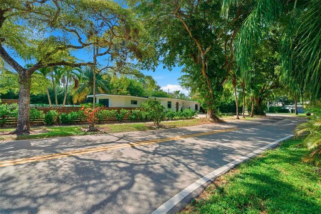 2180 NE 191st Drive, North Miami Beach, FL 33179