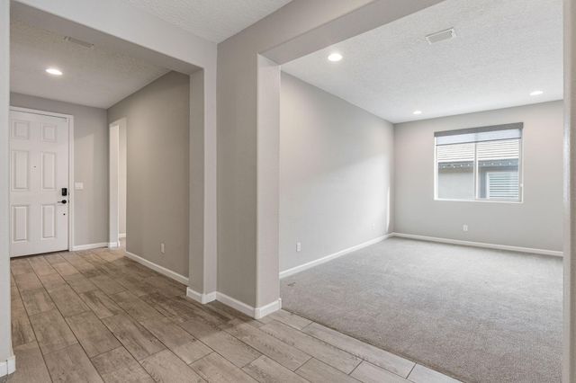 12012 N Star Trail NW, Albuquerque, NM 87120