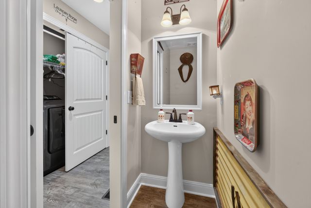 1356 Main St, Greenbrier, TN 37073