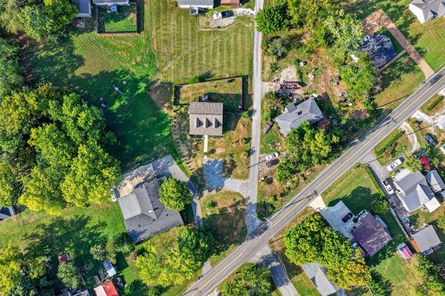 1356 Main St, Greenbrier, TN 37073