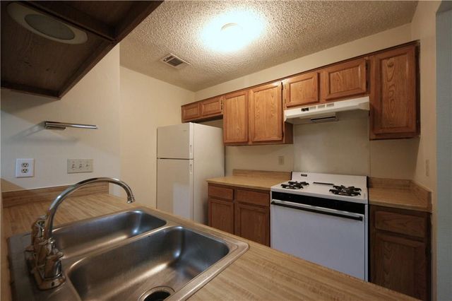 12212 Alderbrook DR A, Austin, TX 78758