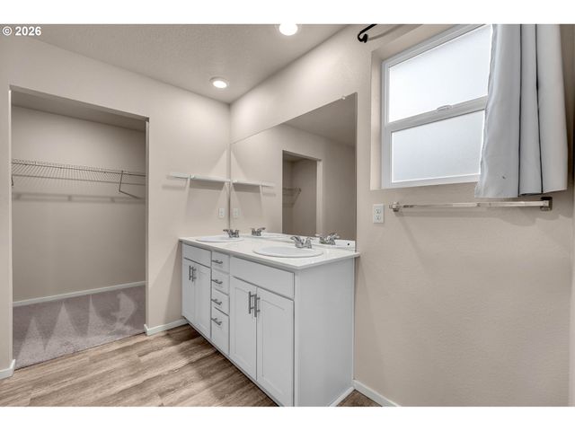 3259 Se 36TH St, Gresham, OR 97080