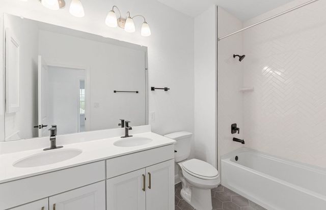 6505 Apache Plum LN, Spicewood, TX 78669