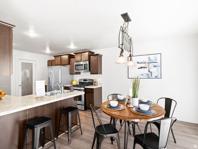 2278 E DEER PARK LN, Draper, UT 84020