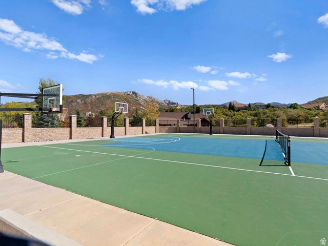 2278 E DEER PARK LN, Draper, UT 84020