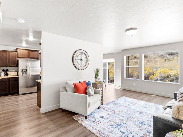 2278 E DEER PARK LN, Draper, UT 84020