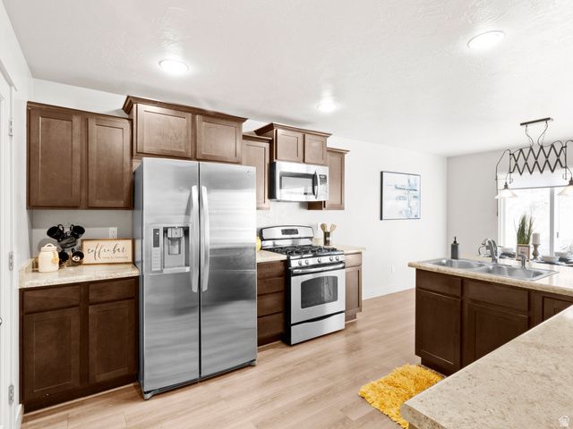 2278 E DEER PARK LN, Draper, UT 84020