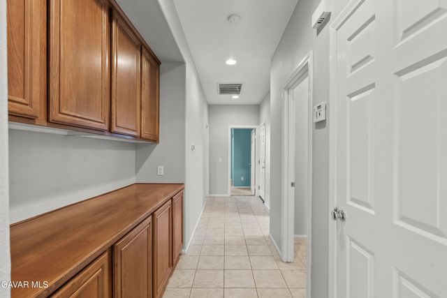 6652 Lacolle Place, Lancaster, CA 93536