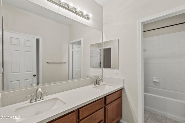 6652 Lacolle Place, Lancaster, CA 93536