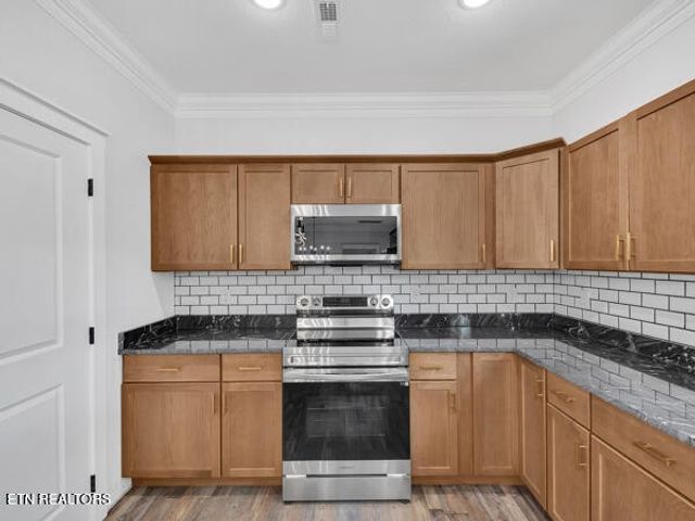 1283 Lori Ellen Court, Sevierville, TN 37876