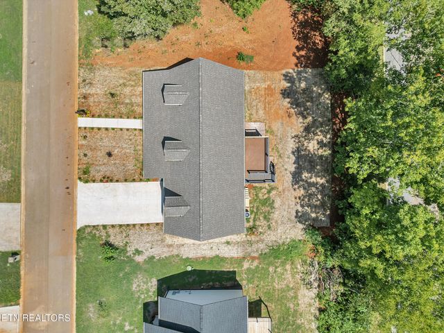1283 Lori Ellen Court, Sevierville, TN 37876