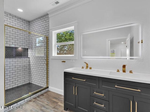 1283 Lori Ellen Court, Sevierville, TN 37876