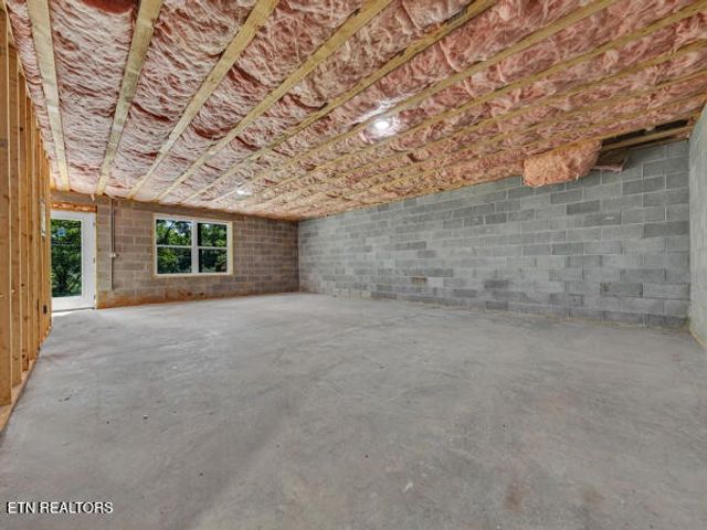 1283 Lori Ellen Court, Sevierville, TN 37876