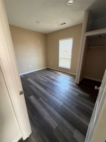 1711 Oriental Street, Bonham, TX 75418