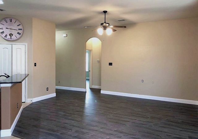 1414 Thibodaux Drive, Greenville, TX 75402