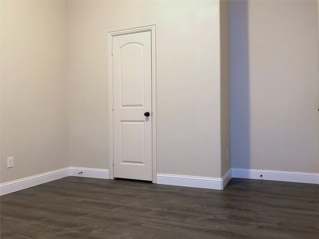 1414 Thibodaux Drive, Greenville, TX 75402