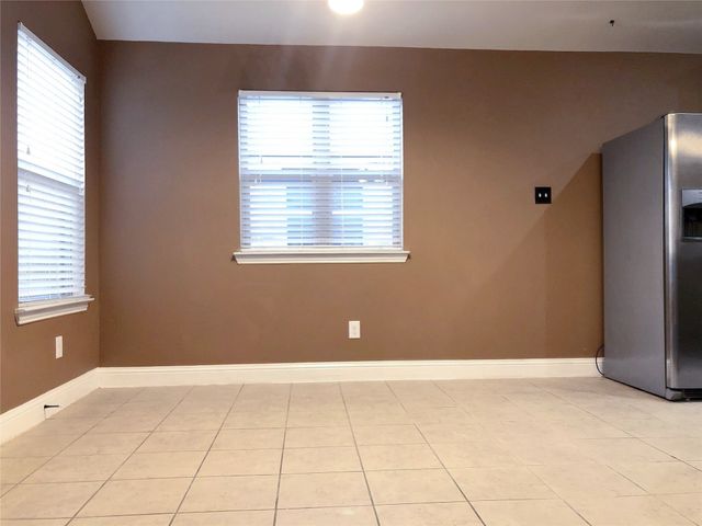 1414 Thibodaux Drive, Greenville, TX 75402