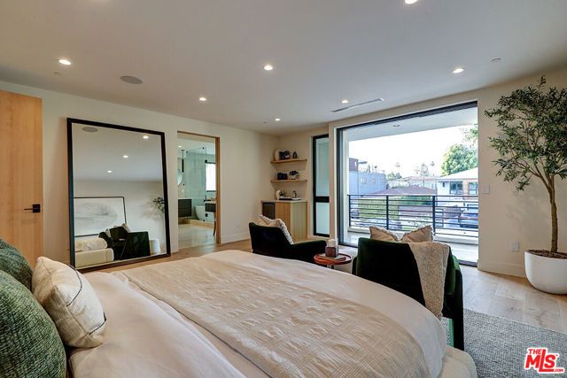 846 Dickson Street, Marina Del Rey, CA 90292