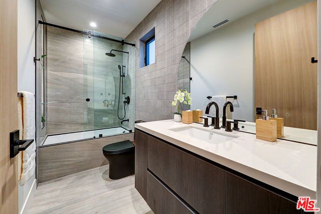 846 Dickson Street, Marina Del Rey, CA 90292