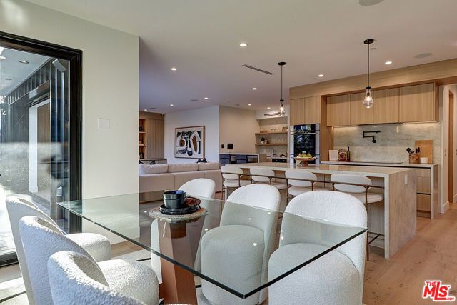 846 Dickson Street, Marina Del Rey, CA 90292