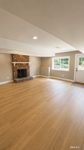 48 Cider Mill Heights, Granby, CT 06060