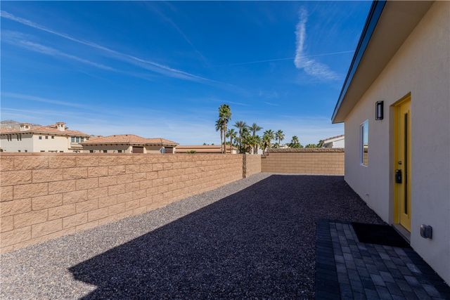 370 Riverfront Drive 1, Bullhead City, AZ 86442