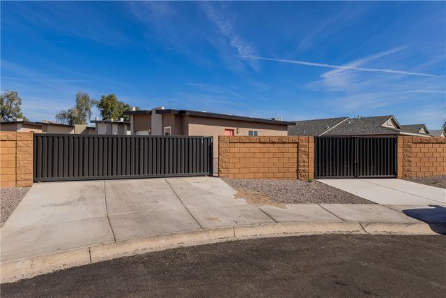 370 Riverfront Drive 1, Bullhead City, AZ 86442