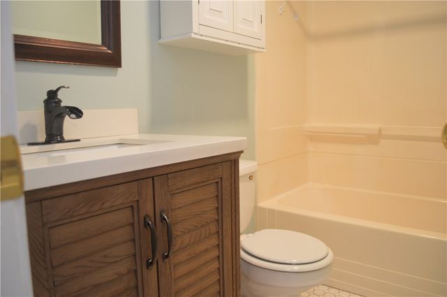 31 Devereux Avenue 305, Providence, RI 02909