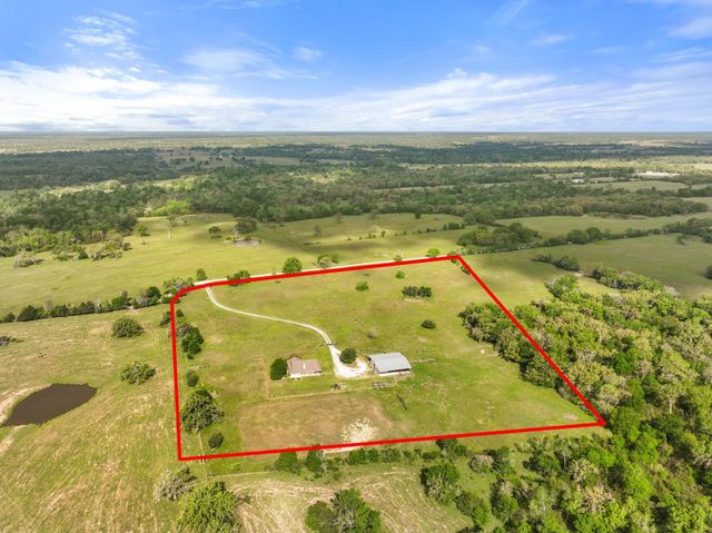 3817 Hardy Road, Madisonville, TX 77864