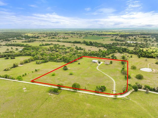 3817 Hardy Road, Madisonville, TX 77864
