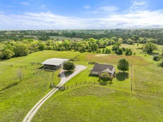 3817 Hardy Road, Madisonville, TX 77864