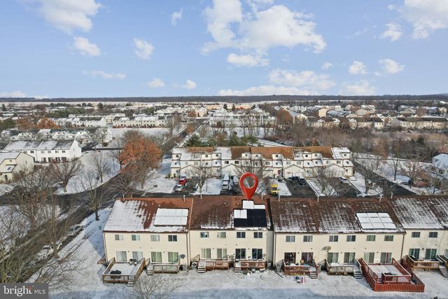 8 BAYLEAF DR, Lumberton, NJ 08048