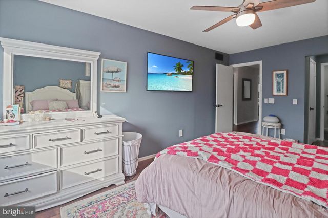 8 BAYLEAF DR, Lumberton, NJ 08048