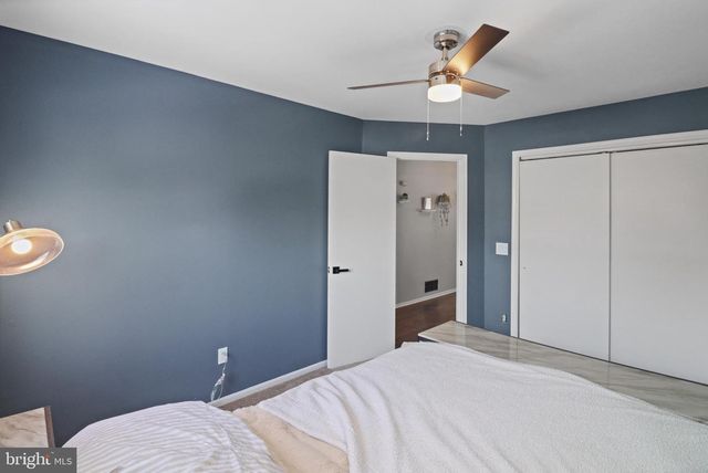 8 BAYLEAF DR, Lumberton, NJ 08048